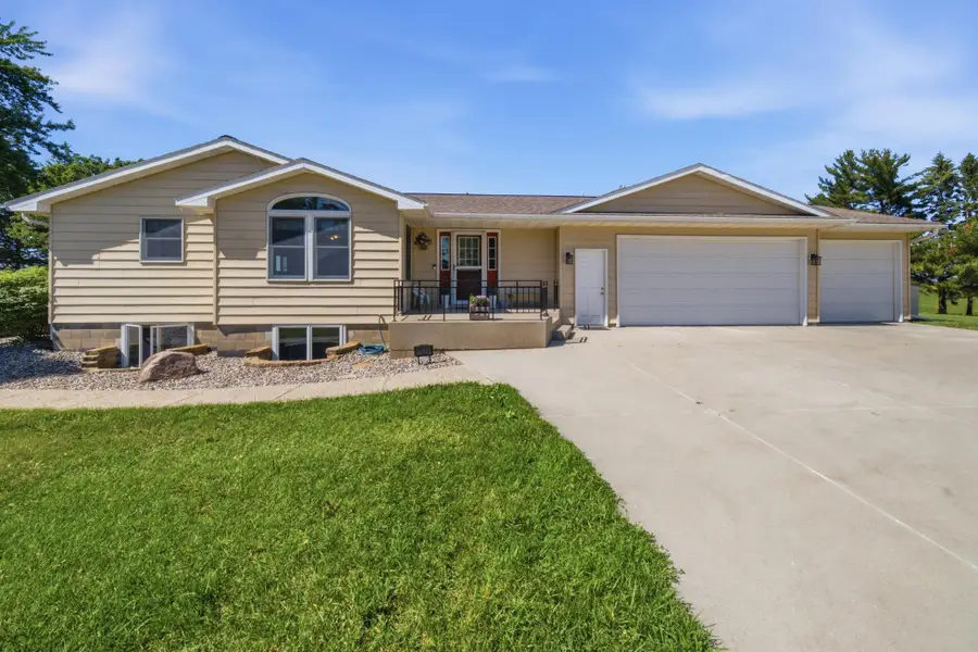 7524 58th St Ne, Rochester, MN 55906 - #2