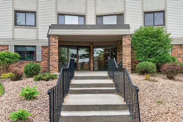 4385 Trenton Lane N #102, Plymouth, MN 55442