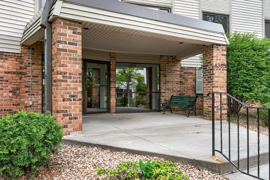 4385 Trenton Lane N #102, Plymouth, MN 55442 - #3