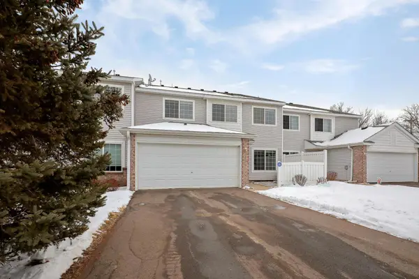15981 Flotilla Trail #311, Apple Valley, MN 55124
