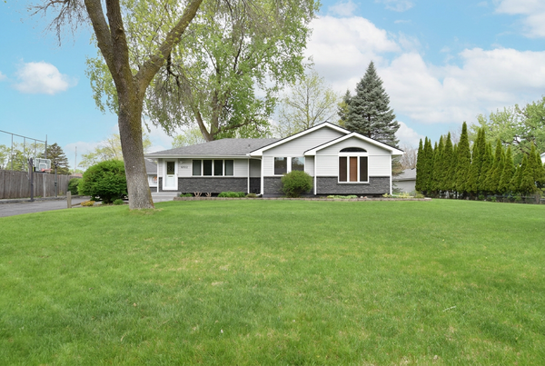6312 Pierce Street Ne, Fridley, MN 55432