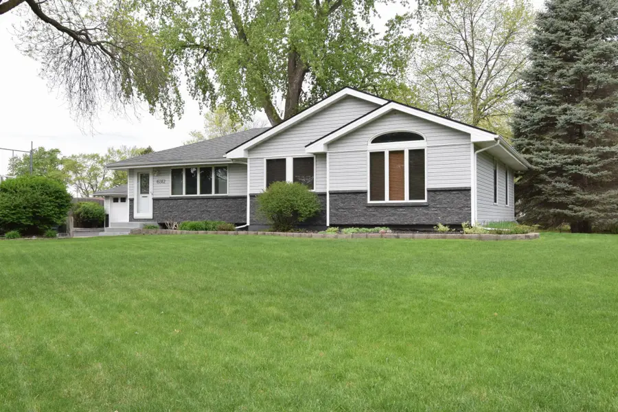 6312 Pierce Street Ne, Fridley, MN 55432 - #3