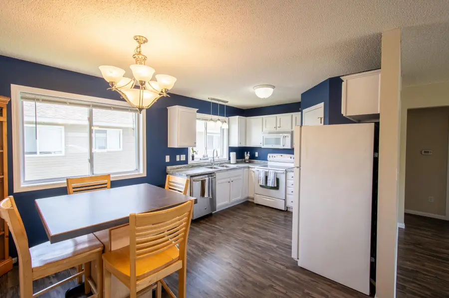 445 Tanager Path, Mankato, MN 56001 - #2