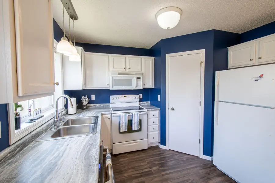 445 Tanager Path, Mankato, MN 56001 - #3