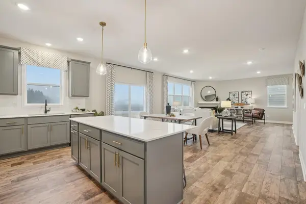 3729 Brookside Drive, Chaska, MN 55318