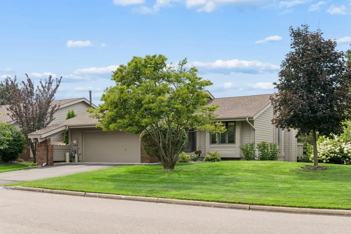 9526 Woodbridge Road, Bloomington, MN 55438 - #1