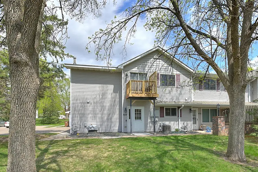 7638 13th Street N, Oakdale, MN 55128 - #3
