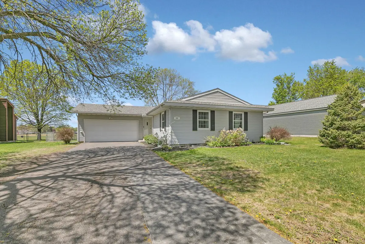 1315 Northway Circle, Saint Cloud, MN 56303 - #1