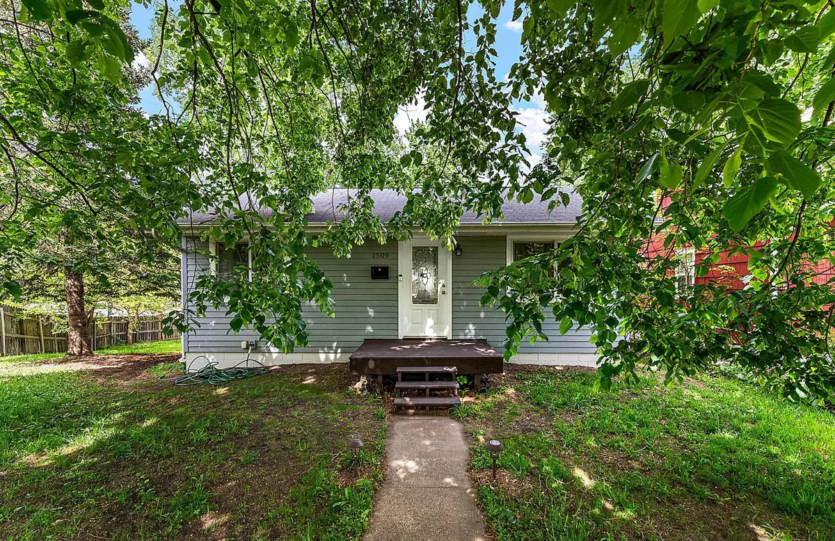 1509 Concord Street S, South Saint Paul, MN 55075 - #1