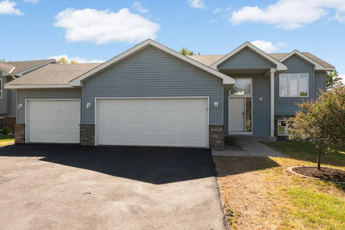 936 S Cedar Street, Belle Plaine, MN 56011 - #1