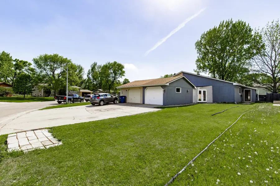 2321 Country Club Parkway, Moorhead, MN 56560 - #3