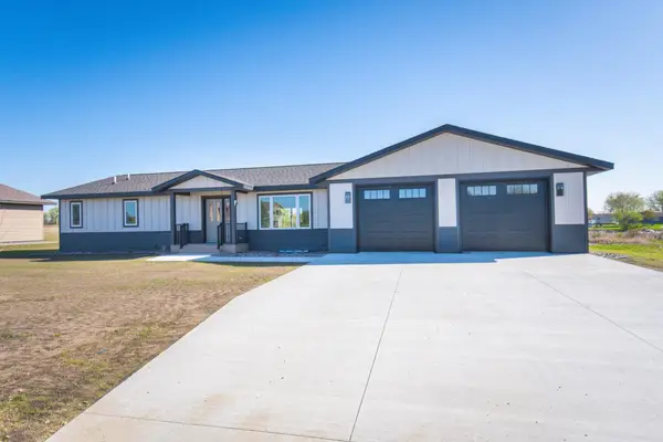 346 Halfaday Drive, Sauk Centre, MN 56378