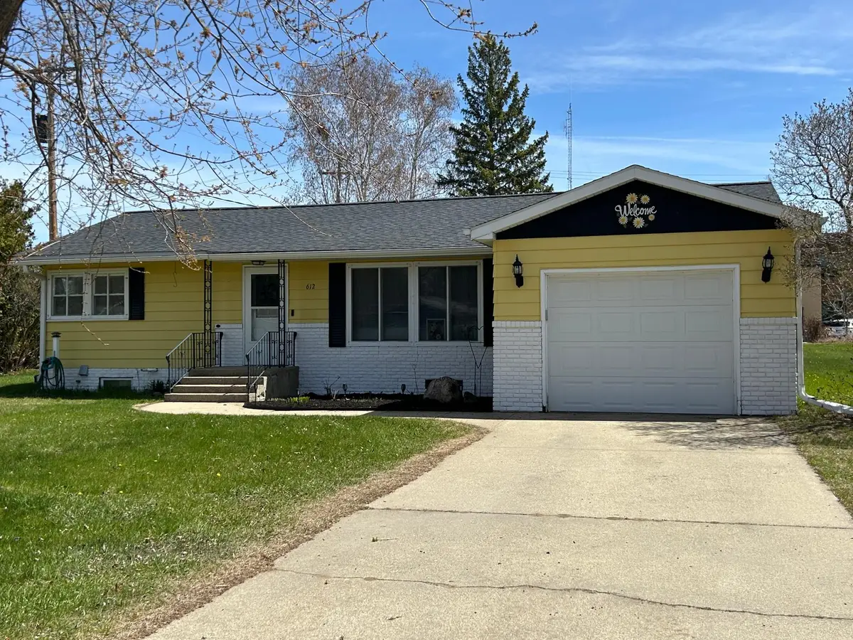 612 Front Avenue, Park Rapids, MN 56470 - #1