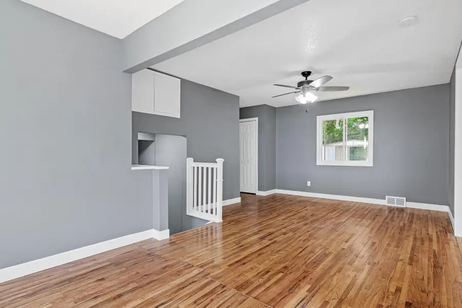 820 Point Douglas Road S, Saint Paul, MN 55119 - #3