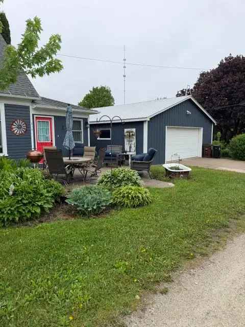 315 W Fillmore Avenue, Mabel, MN 55954 - #3