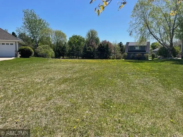 1379 Heritage Avenue Nw, Hutchinson, MN 55350 - #1