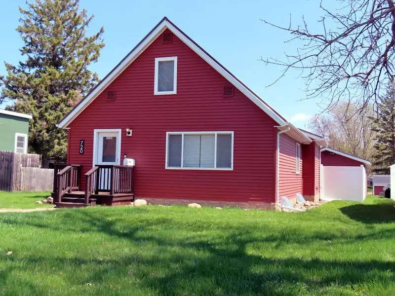 720 Saint Paul Avenue S, Thief River Falls, MN 56701 - #1