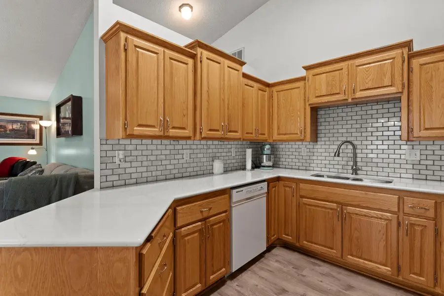 1382 4th Avenue Nw, Milaca, MN 56353 - #3