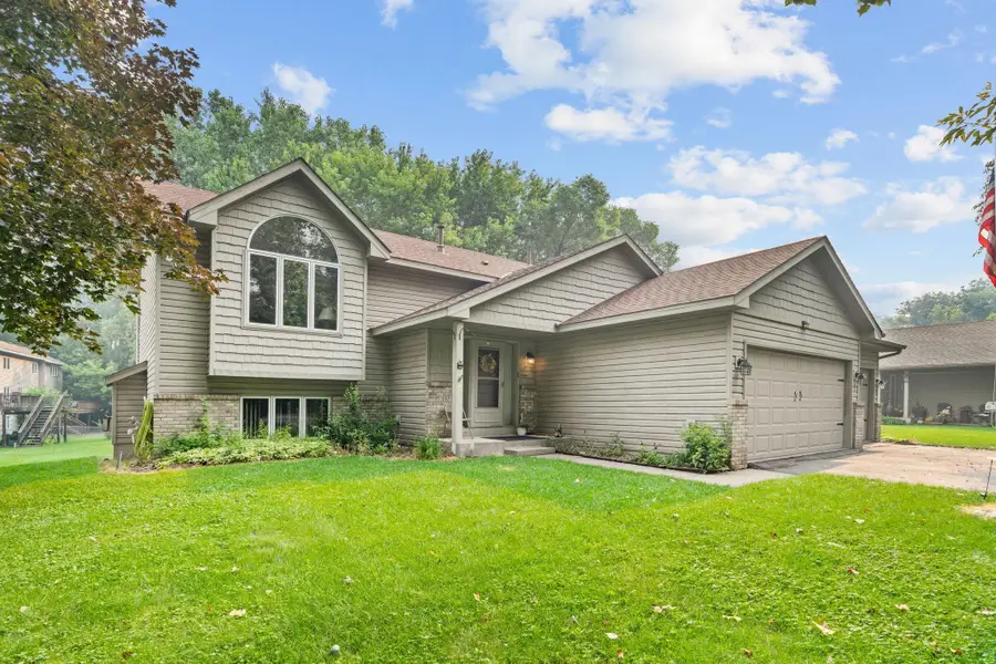 397 Viking Drive E, Little Canada, MN 55117 - #3