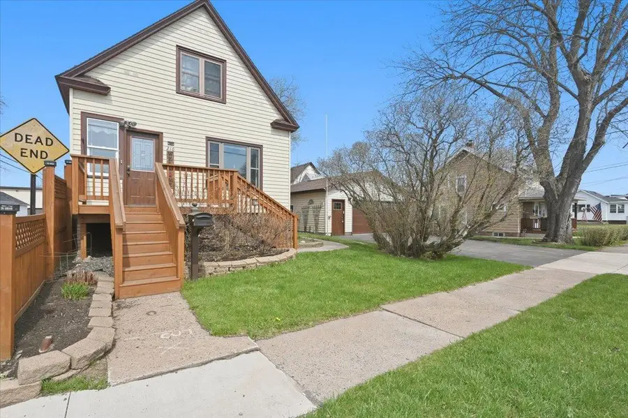216 N 38th Avenue W, Duluth, MN 55807 - #3