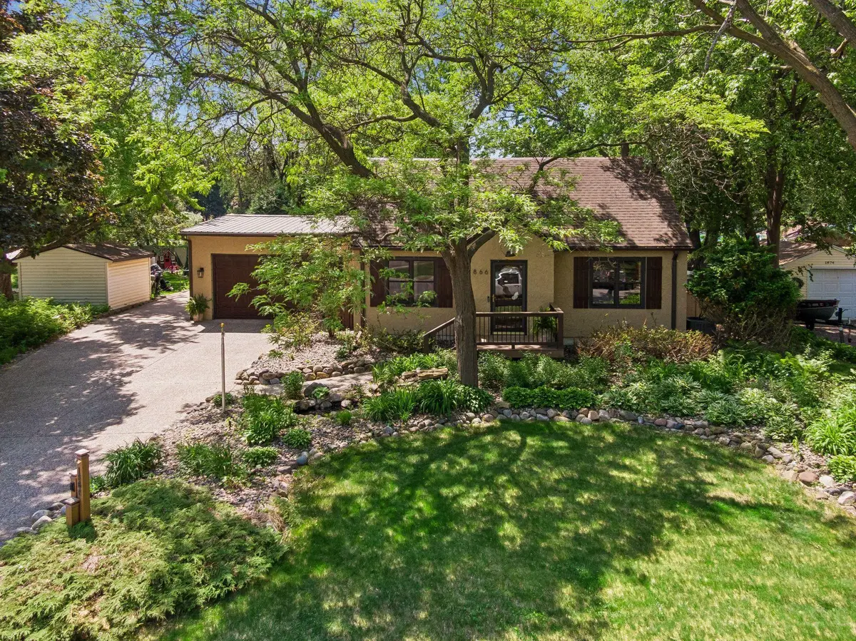 1866 Edgewater Avenue, Arden Hills, MN 55112 - #1