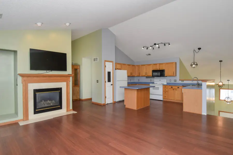7559 Derby Lane, Shakopee, MN 55379 - #3