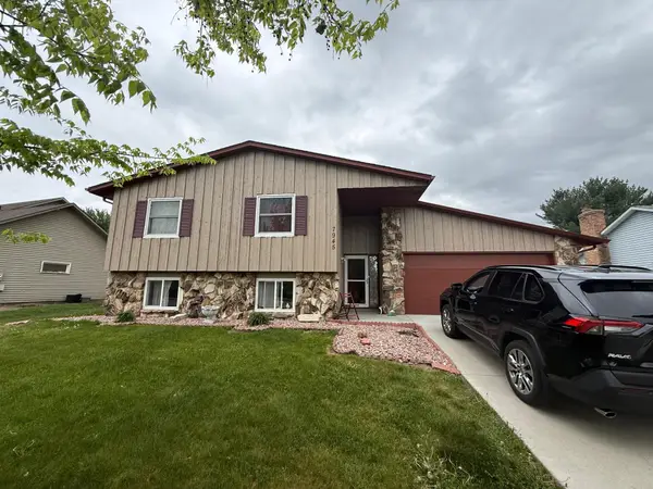 7945 Ideal Avenue S, Cottage Grove, MN 55016