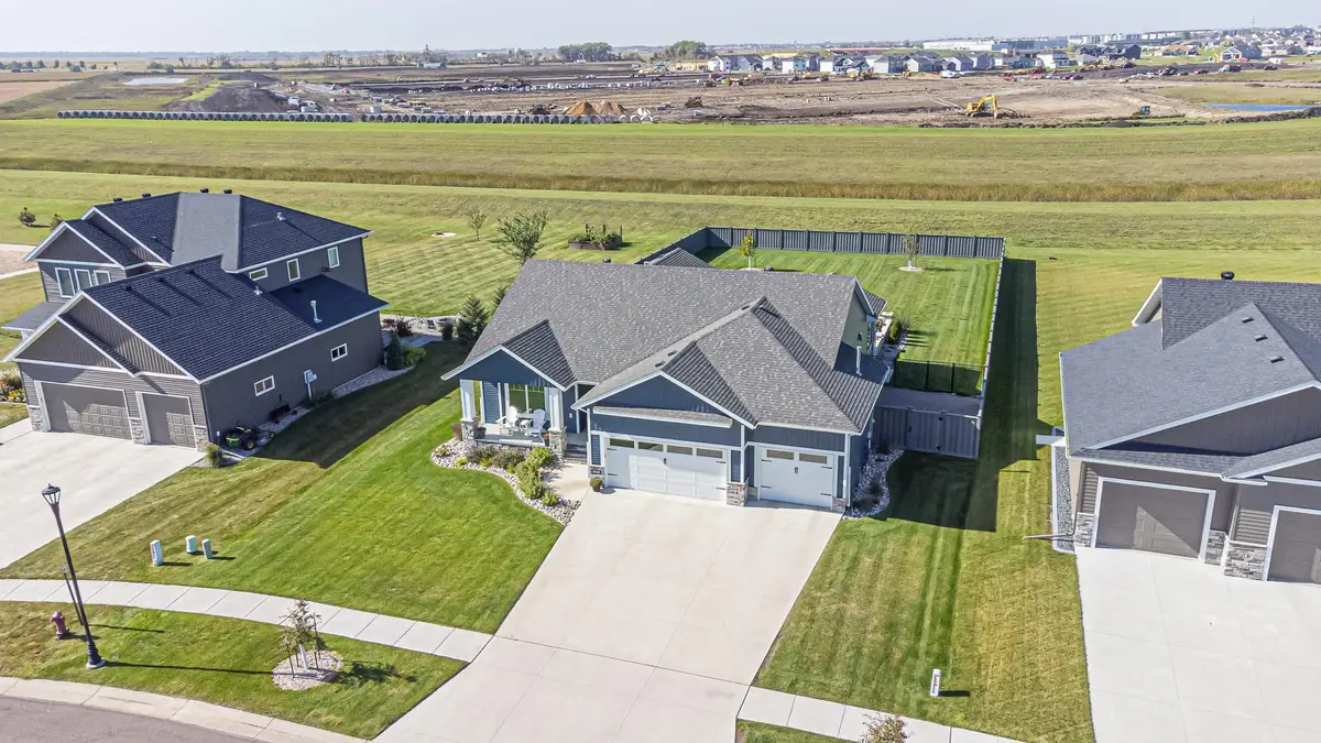 6969 Golden Valley Parkway S, Fargo, ND 58104 - #1