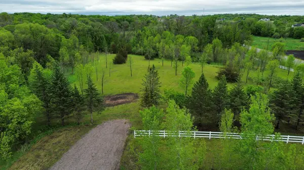 6103 82nd Avenue, Loretto, MN 55357