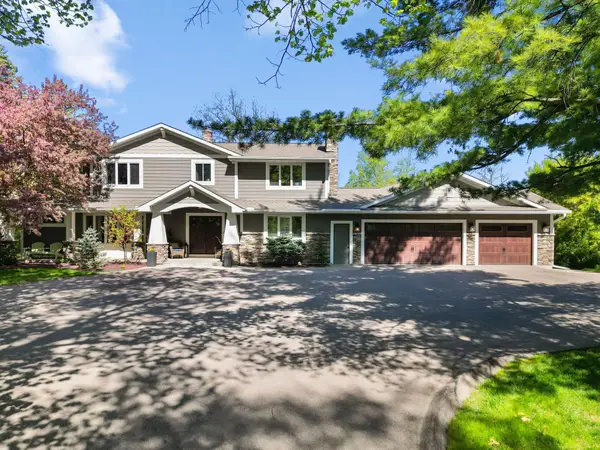 1555 Smith Avenue S, West Saint Paul, MN 55118