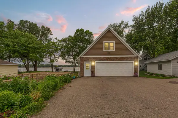 943 Reed Street N, Waterville, MN 56096