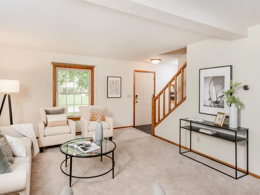 598 Clifford Street, Saint Paul, MN 55104 - #3