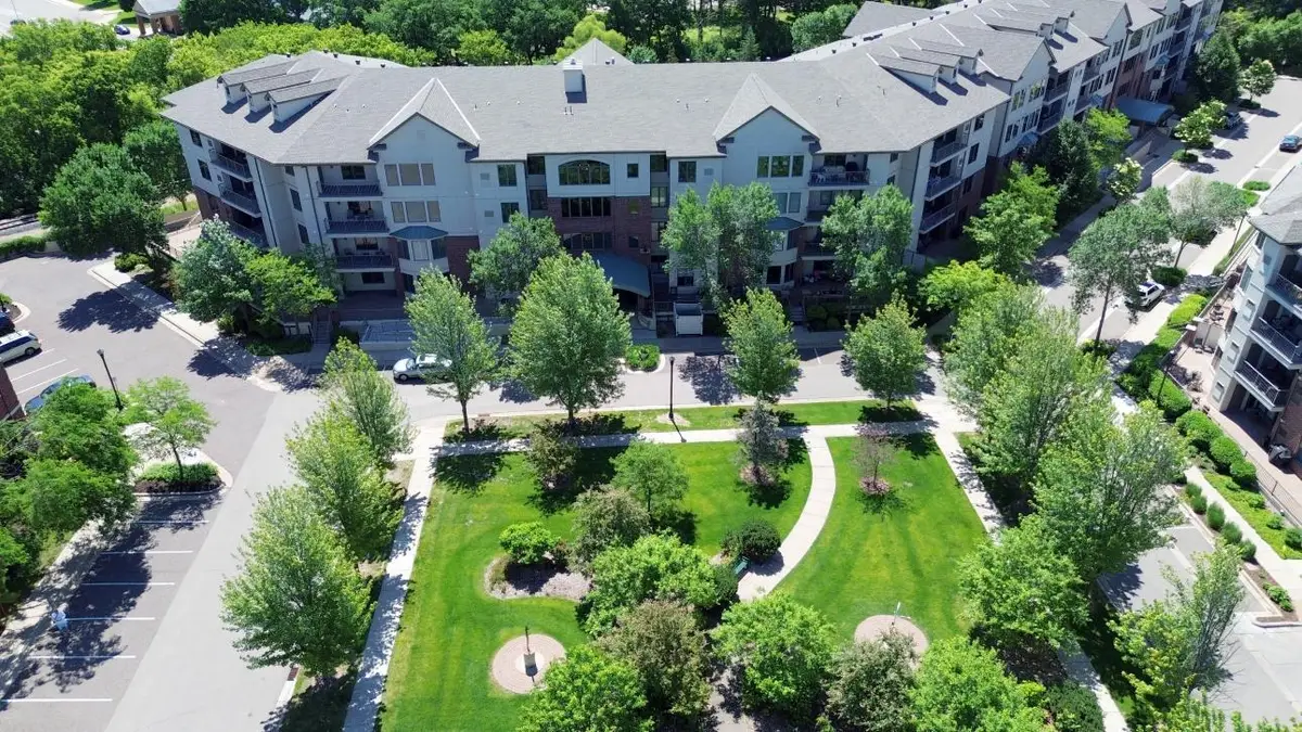 5225 Grandview Square #414, Edina, MN 55436 - #1