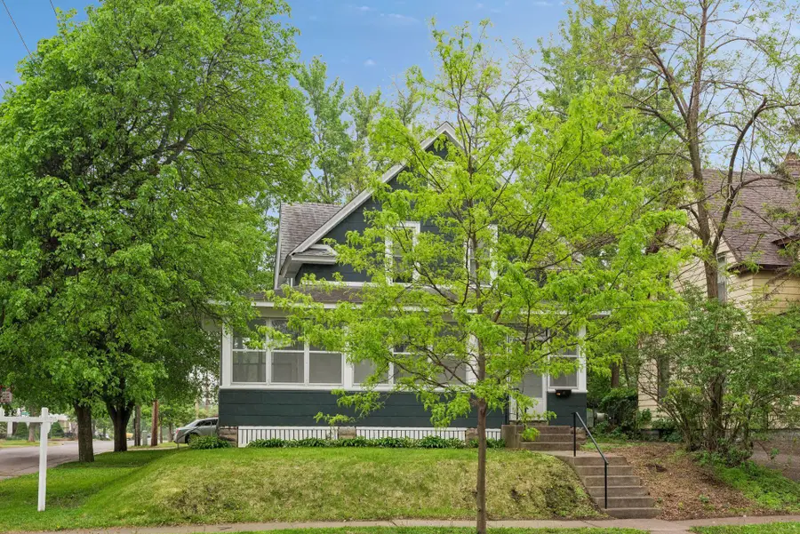 1282 Hewitt Ave, Saint Paul, MN 55104 - #2