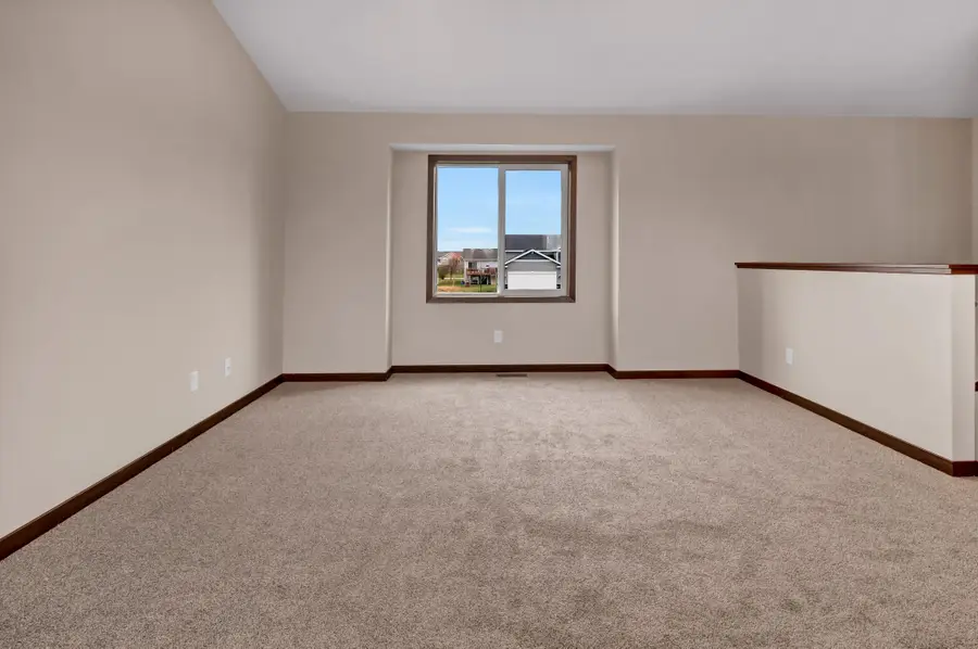 945 2 1/2 Avenue Sw, Rice, MN 56367 - #3