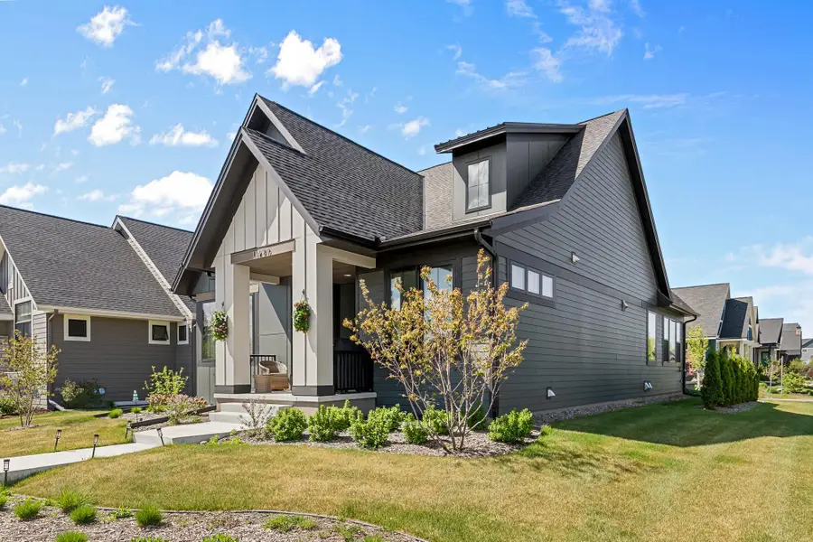 11490 Sunflower Lane N, Lake Elmo, MN 55042 - #3