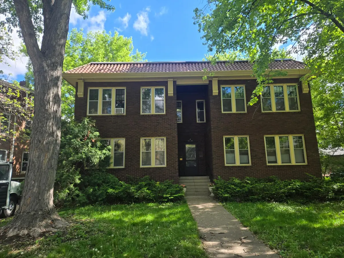 717 5th Street Se #1, Minneapolis, MN 55414 - #1