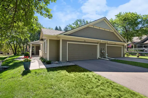 804 Ivy Lane, Eagan, MN 55123