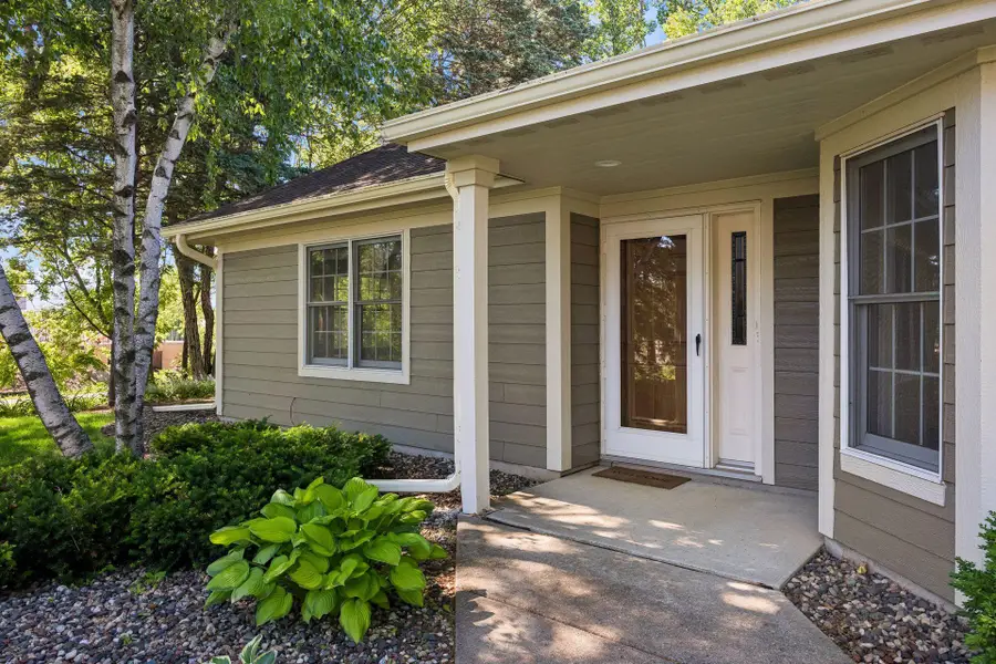 804 Ivy Lane, Eagan, MN 55123 - #3