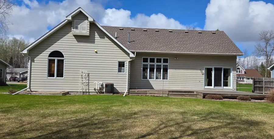 2205 Crabtree Boulevard, International Falls, MN 56649 - #2