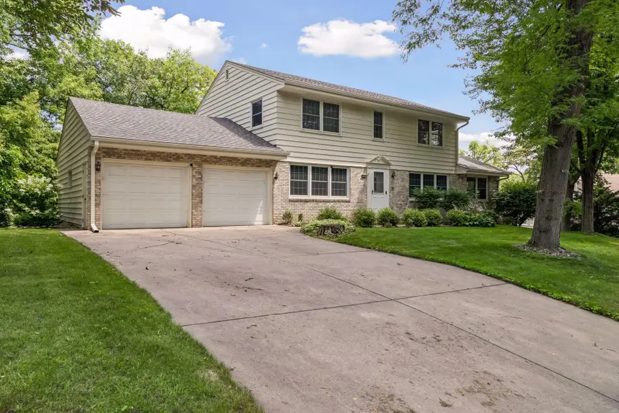 3931 Huntingdon Drive, Hopkins, MN 55305 - #3