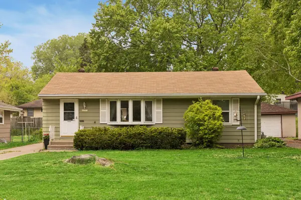 3938 Hayes Street Ne, Columbia Heights, MN 55421