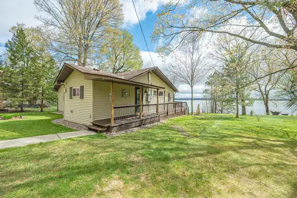 29060 W Shore Lane, Pengilly, MN 55775