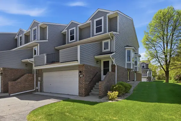 14289 Estates Avenue, Apple Valley, MN 55124
