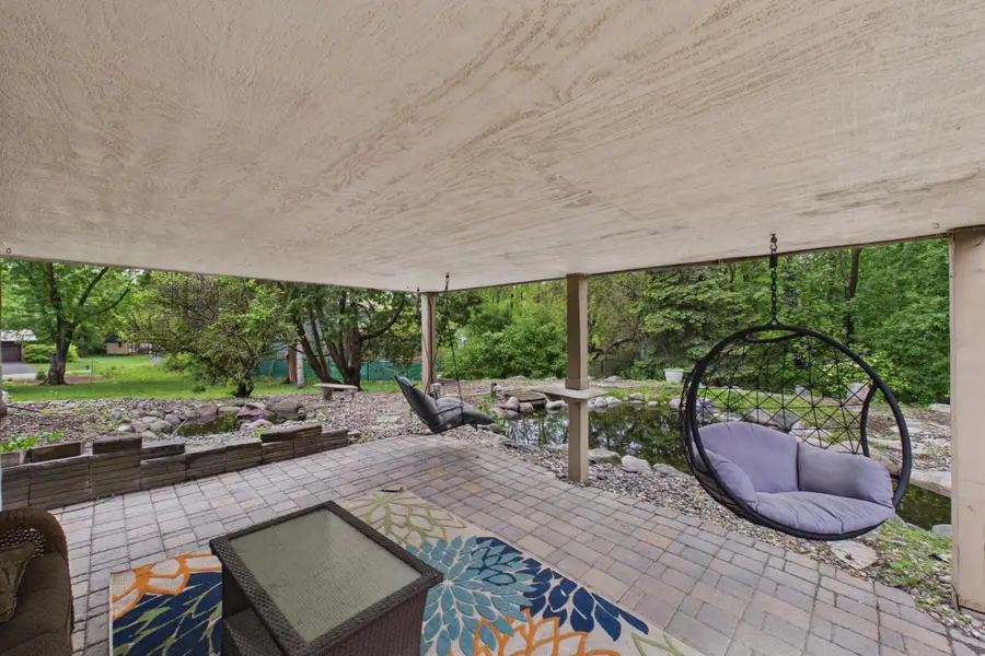 10460 Buckingham Drive, Eden Prairie, MN 55347 - #2