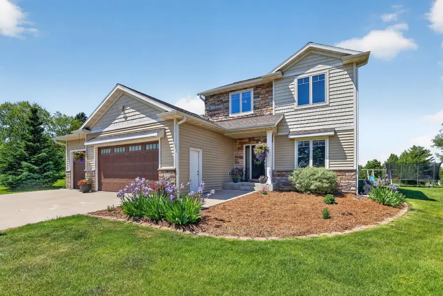 217 Skyline Drive, Wabasha, MN 55981 - #2