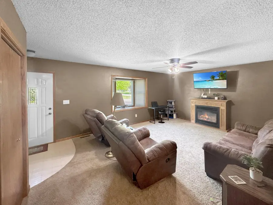 2760 Oak Avenue, Slayton, MN 56172 - #3