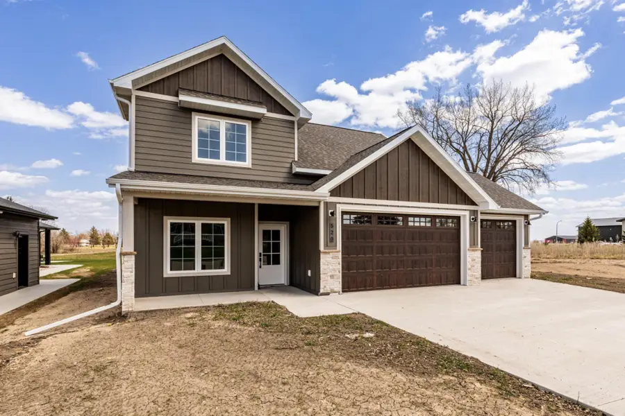 520 Leonard Street, Hawley, MN 56549 - #2