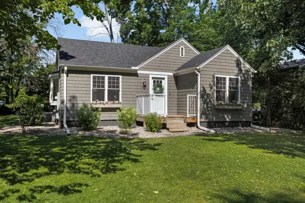 1385 Arbor Street, Wayzata, MN 55391