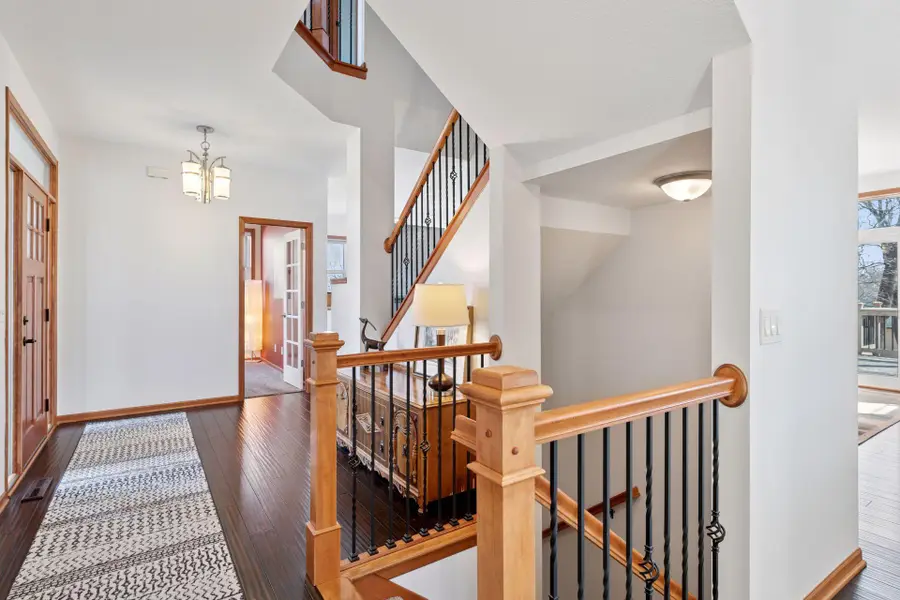 2536 N Saunders Lake Drive, Minnetrista, MN 55364 - #2
